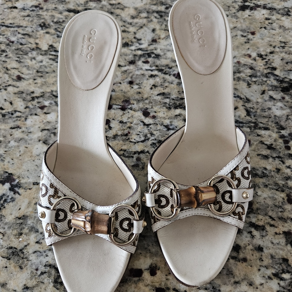 Vintage Gucci kitten heels! Project piece! Size 6